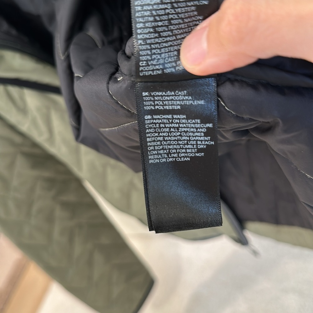 Northface Jacket - Picture 13 of 13
